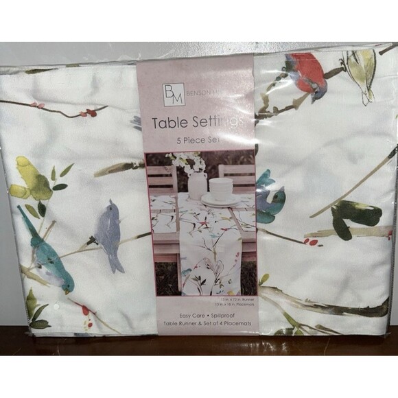 Benson Mills Table Runner and 4 Placemats Menagerie Birds Leaves Branches - Picture 2 of 5